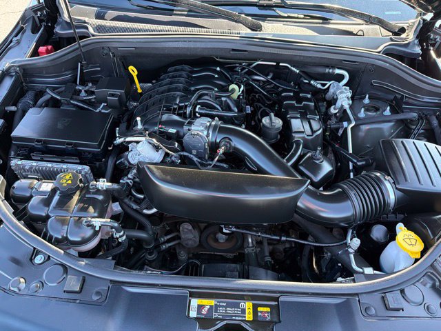 Used 2025 Dodge Durango GT AWD/4WD image 34