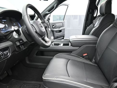 New 2025 RAM 3500 Limited image 13