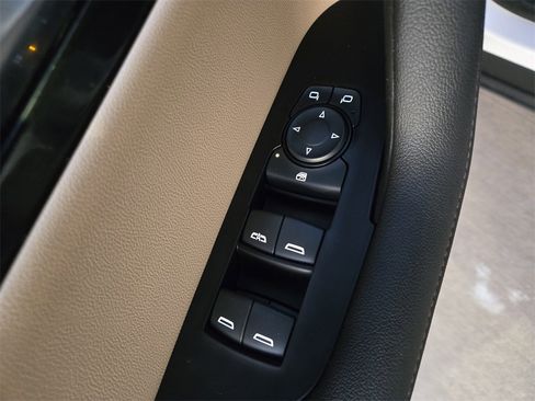 Used 2024 Chevrolet Blazer Premier w/ Driver Confidence II Package image 34