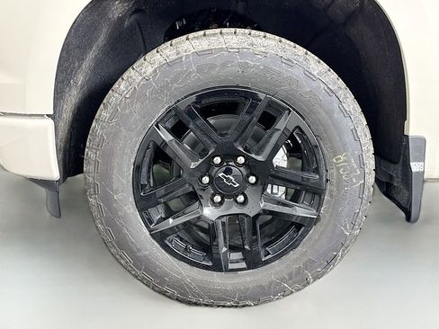 New 2026 Chevrolet Silverado 1500 Custom w/ Turbomax Blackout Package image 28