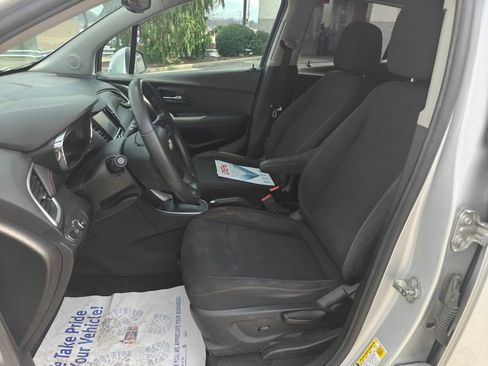 Used 2017 Chevrolet Trax LS w/ LPO, Protection Package image 10