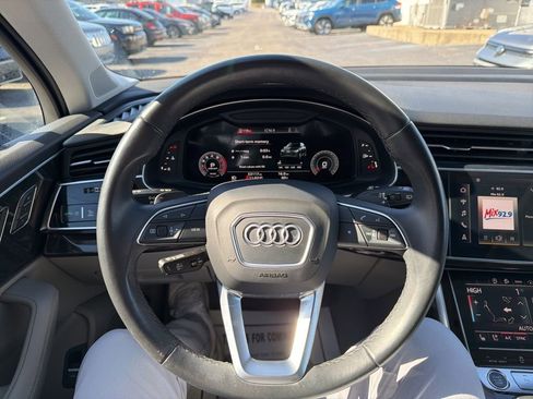 Used 2021 Audi Q7 3.0T Prestige w/ Prestige Package image 16