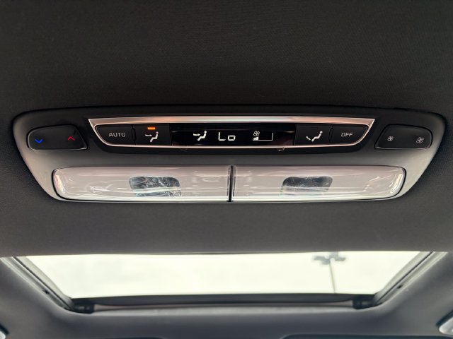 Certified 2024 Kia Telluride EX FWD image 31