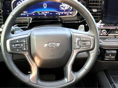 Certified 2025 Chevrolet Silverado 1500 ZR2 image 14