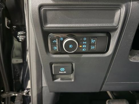 Used 2024 Ford F150 XLT w/ Mobile Office Package image 25