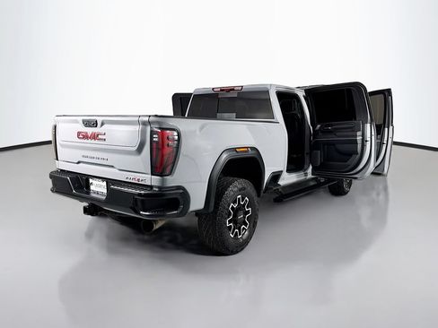 Used 2025 GMC Sierra 2500 AT4X AWD/4WD image 25