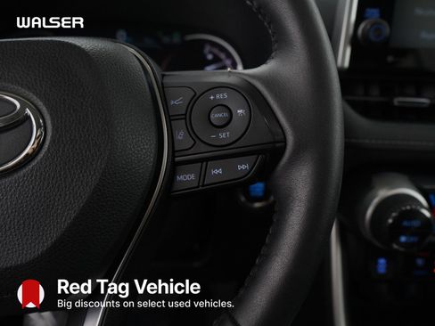 Used 2022 Toyota RAV4 Limited image 25