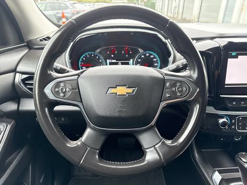 Used 2019 Chevrolet Traverse LT w/ LT Premium Package AWD/4WD image 19