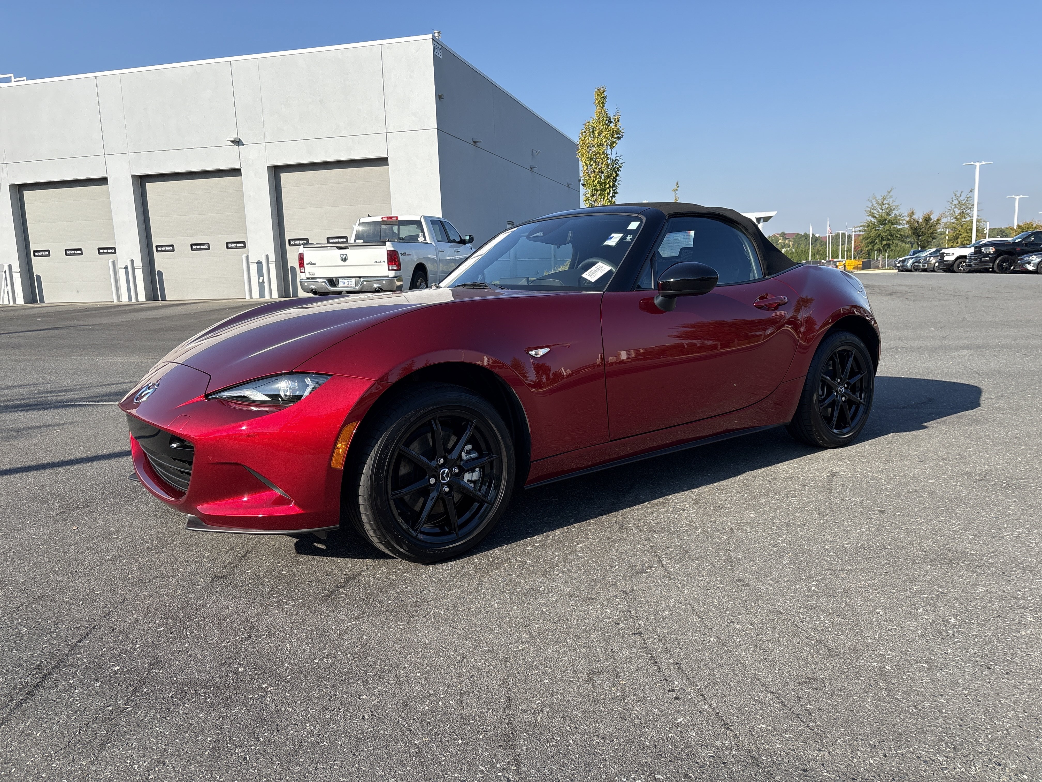 Used 2026 MAZDA MX-5 Miata Sport w/ Interior Package RWD image 5