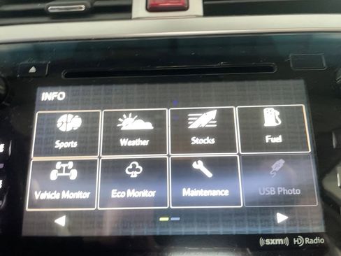 Used 2016 Subaru Legacy 2.5i Premium image 11