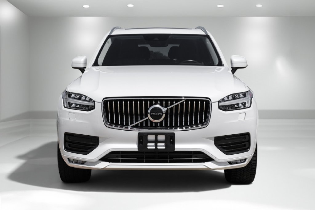 Used 2021 Volvo XC90 T6 Momentum w/ Climate Package AWD/4WD image 7