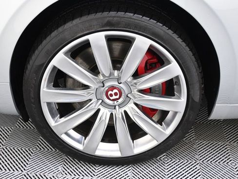 Used 2017 Bentley Flying Spur S V8 AWD/4WD image 22