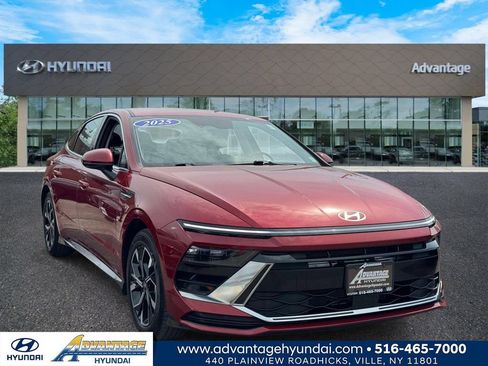 Certified 2025 Hyundai Sonata SEL FWD image 1