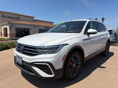 Used 2024 Volkswagen Tiguan SE