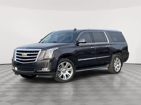 Used 2018 Cadillac Escalade ESV Luxury image 1
