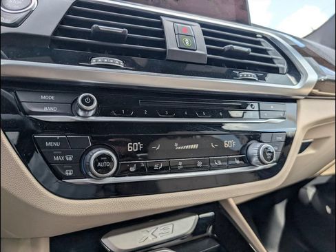 Used 2019 BMW X3 sDrive30i w/ Premium Package RWD image 17