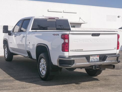 Used 2022 Chevrolet Silverado 3500 LT w/ Convenience Package AWD/4WD image 7