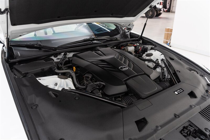 Used 2024 Lexus LC 500 Convertible RWD image 69