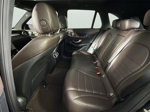 Used 2017 Mercedes-Benz GLC 300 4MATIC image 25