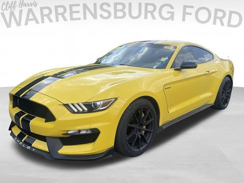 Used 2017 Ford Mustang Shelby GT350 w/ Convenience Package RWD image 3