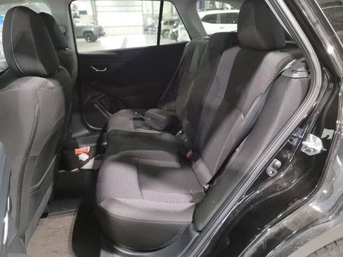 Used 2025 Subaru Outback Premium AWD/4WD image 12