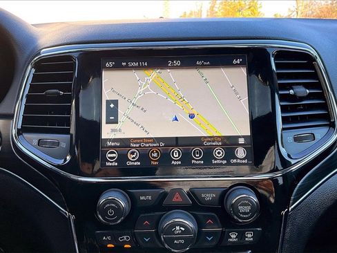 Certified 2022 Jeep Grand Cherokee Limited image 13