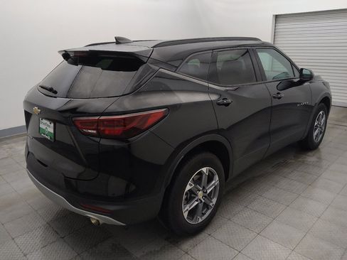 Used 2024 Chevrolet Blazer LT w/ Convenience Package FWD image 9