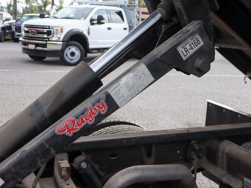 Used 2022 Chevrolet Silverado 3500 W/T image 7
