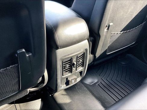 Used 2020 Jeep Grand Cherokee Altitude AWD/4WD image 24