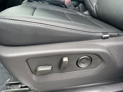 New 2026 Chevrolet Silverado 1500 LT image 12