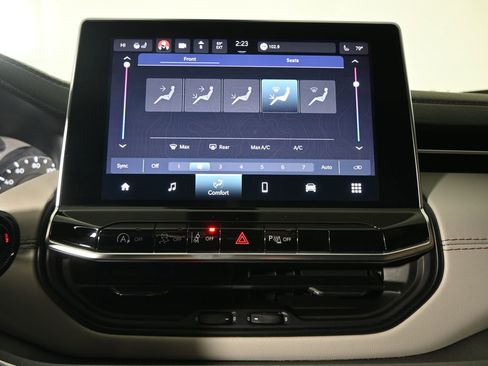 Used 2024 Jeep Compass Limited AWD/4WD image 26