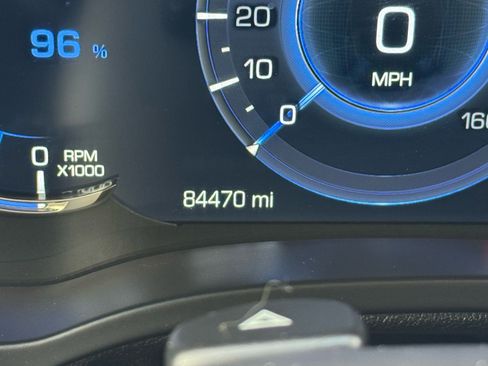 Used 2019 Cadillac Escalade Premium Luxury image 19