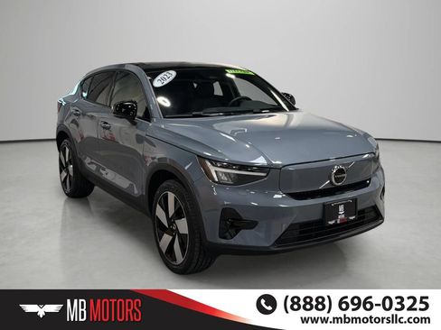 Used 2023 Volvo C40 P8 Recharge Plus w/ Climate Package AWD/4WD image 6