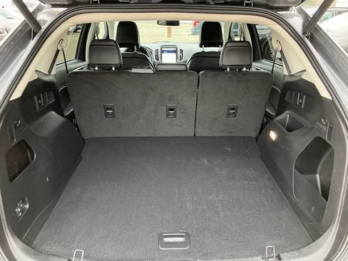 Used 2024 Ford Edge SEL w/ Convenience Package AWD/4WD image 18