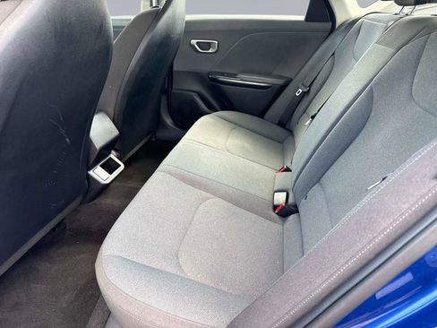 Used 2025 Kia K4 LXS image 13