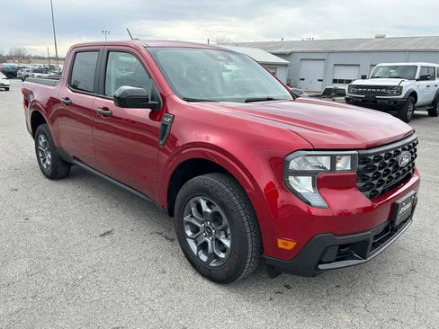 New 2026 Ford Maverick XLT w/ XLT Luxury Package AWD/4WD image 9