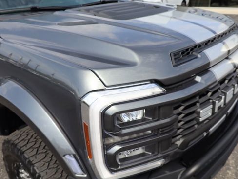 New 2026 Ford F250 Lariat w/ Black Appearance Package AWD/4WD image 24