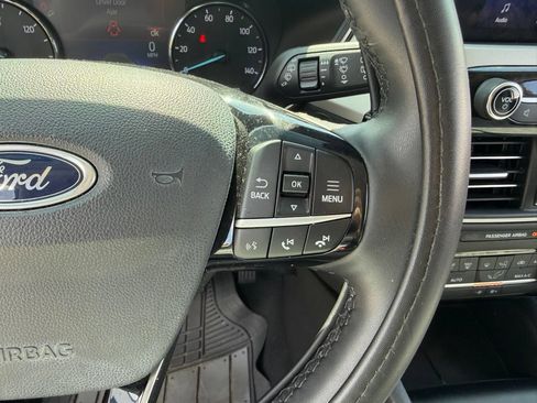Used 2022 Ford Escape SE w/ Convenience Package FWD image 26