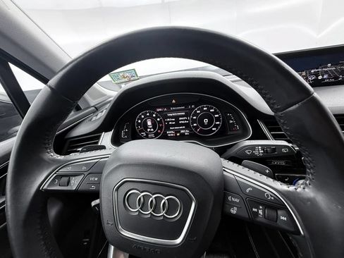 Used 2018 Audi Q7 3.0T Prestige w/ Prestige Package AWD/4WD image 18