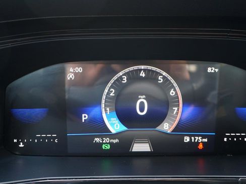 Used 2024 Volkswagen Taos S image 21