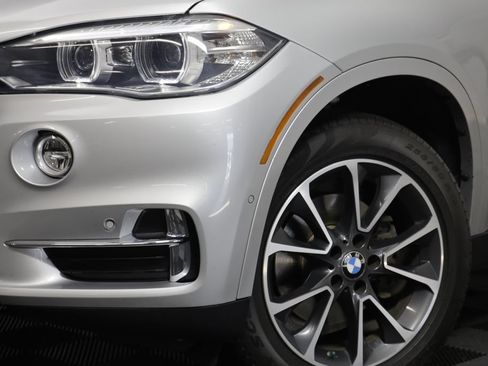 Used 2018 BMW X5 xDrive35i AWD/4WD image 3