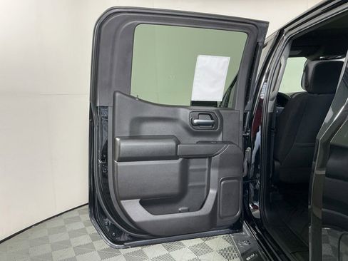 Used 2024 Chevrolet Silverado 1500 Custom Trail Boss w/ LPO, Dark Essentials Package AWD/4WD image 21