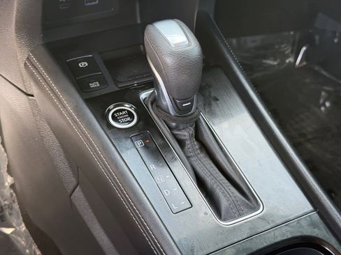 Certified 2024 Nissan Kicks SR w/ SR Premium Package image 20