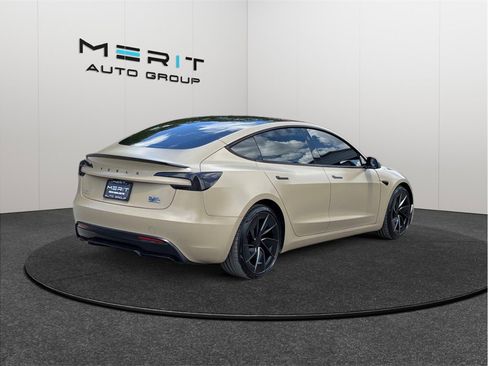 Used 2024 Tesla Model 3 Performance AWD/4WD image 9