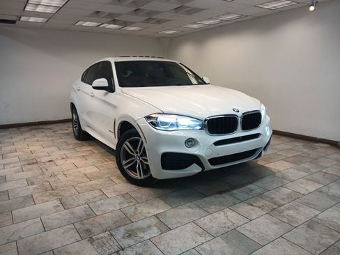Used 2019 BMW X6 xDrive35i w/ M Sport Package image 2