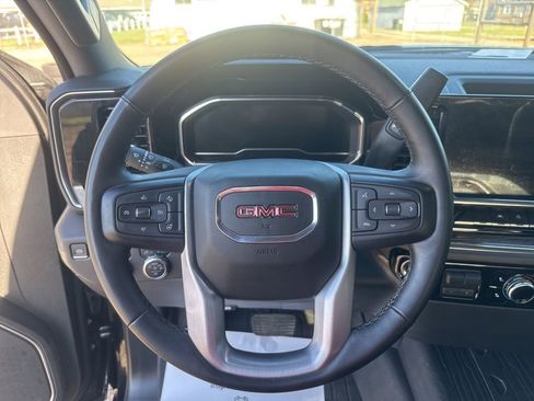 Used 2023 GMC Sierra 1500 Elevation AWD/4WD image 15
