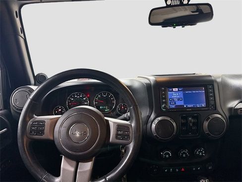 Used 2013 Jeep Wrangler Unlimited Sahara w/ Dual Top Group image 21