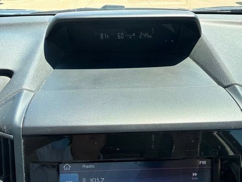 Used 2020 Subaru Forester Premium w/ Popular Package #1 AWD/4WD image 17