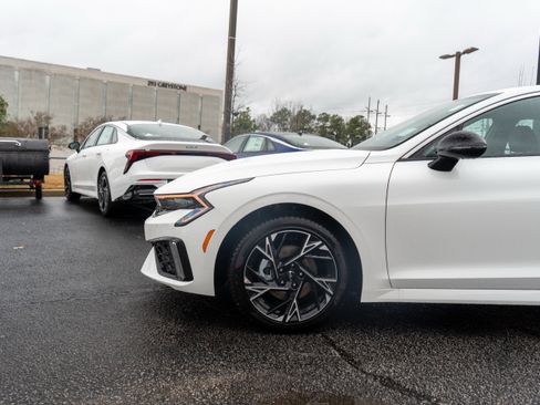 New 2026 Kia K5 GT-Line image 3