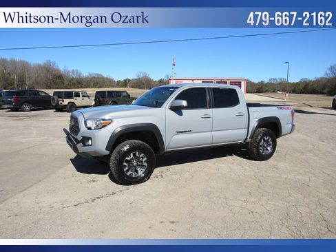 Used 2020 Toyota Tacoma TRD Off-Road image 4